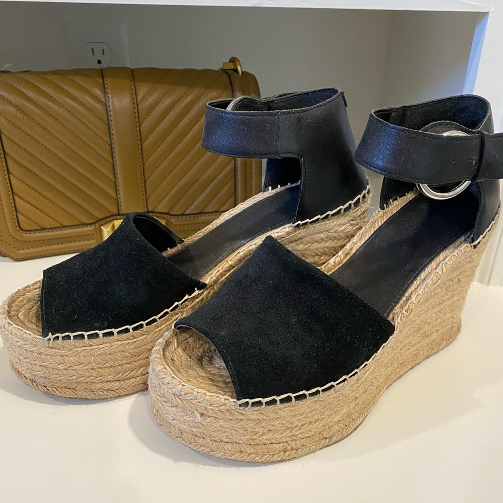 Marc Fisher black wedge!